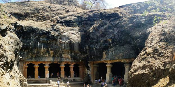 एलिफेंटा की गुफाएं