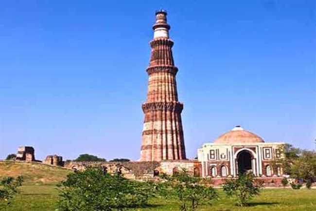 कुतुब मीनार