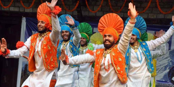 भारतीय परम्पराओं का पश्चिम में असर
