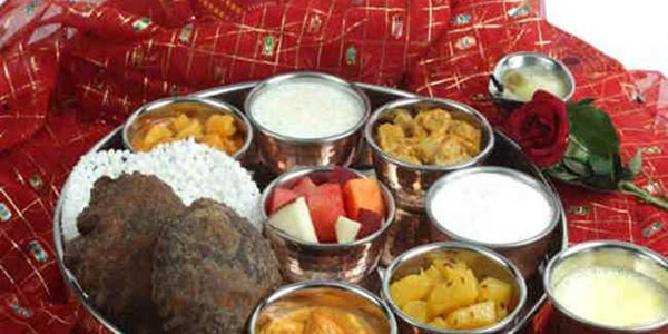 व्रत में खाई जाने वाली चीजें व्रत में खाई जाने वाली चीजें