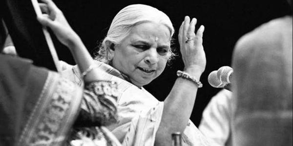 गायक बनने के उपाय और कैसे करें रियाज़