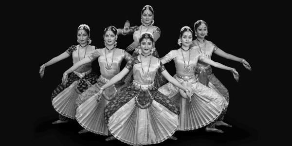 नाद-साधन भी मोक्ष प्राप्ति का ऐक मार्ग है। नाद-साधन भी मोक्ष प्राप्ति का ऐक मार्ग है।