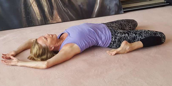 supta vajrasana, सुप्त वज्रासन क्या है, सुप्त वज्रासन की परिभाषा, सुप्तवीरासन, अर्ध हलासन का महत्व, मत्स्यासन, गोमुखासन, सुप्त वज्रासन for diabetes supta vajrasana, सुप्त वज्रासन क्या है, सुप्त वज्रासन की परिभाषा, सुप्तवीरासन, अर्ध हलासन का महत्व, मत्स्यासन, गोमुखासन, सुप्त वज्रासन for diabetes